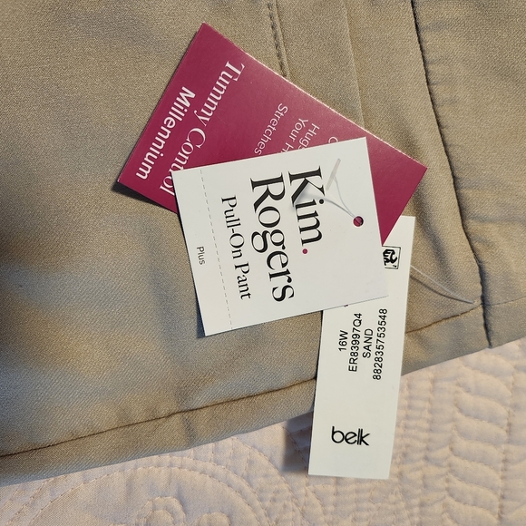 Kim Rogers Pull On Capri - Picture 4 of 7